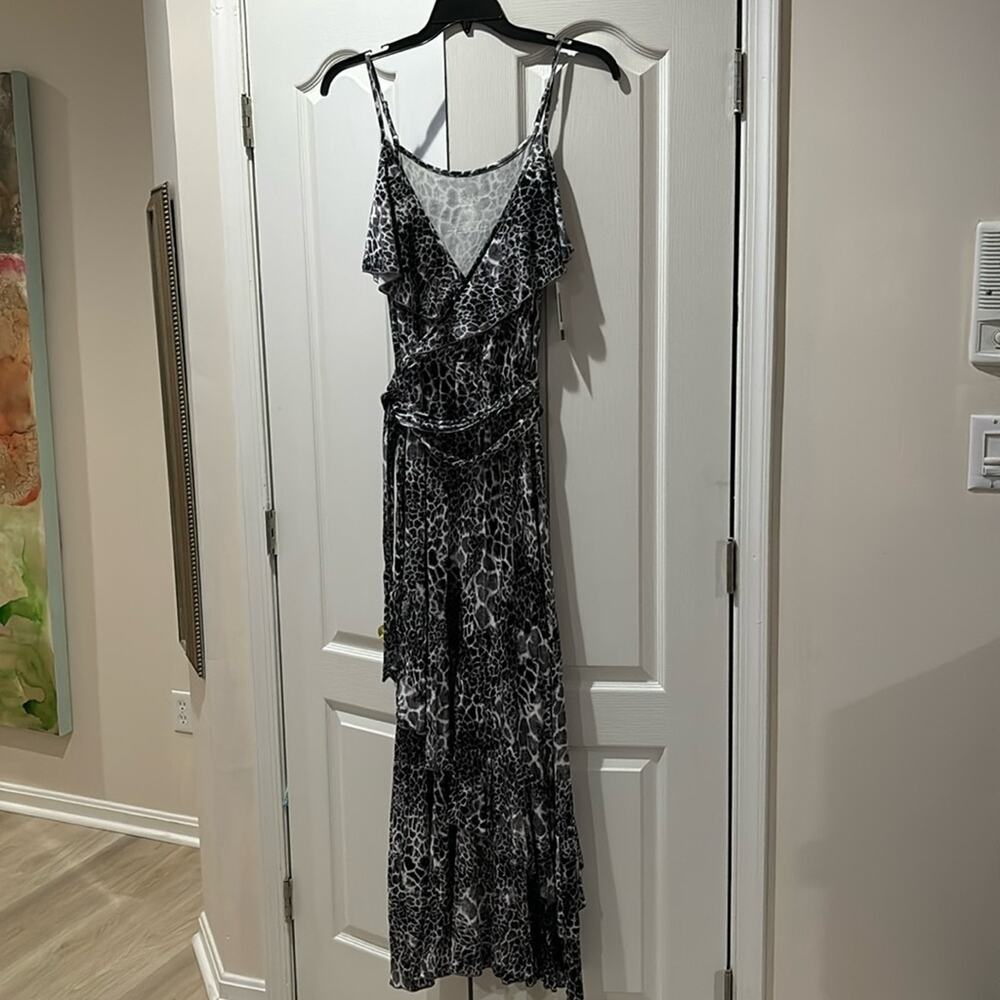 Sofia L black white animal cheetah print maxi wrap dress nwt very soft